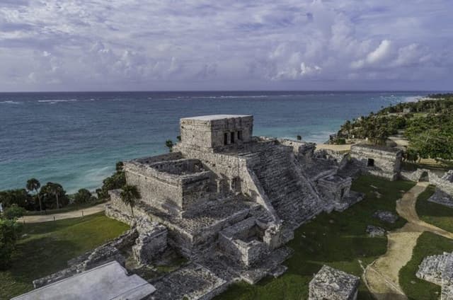 Tulum Express Deluxe Mayan Ruins Transportation from Cancun