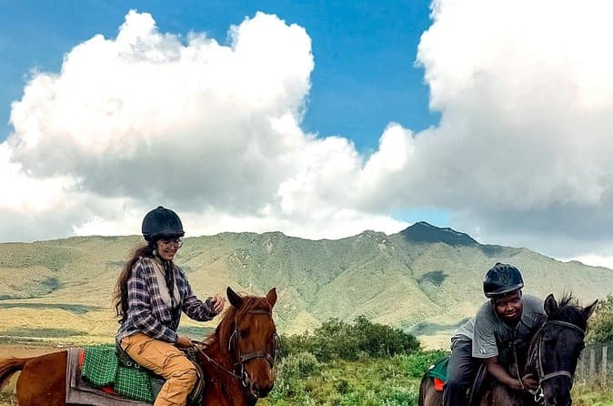 Best Hell's Gate & Naivasha Tour Options