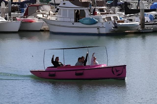 Pink Fantail E-boat Rental in Ventura
