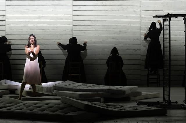 Jenůfa at the Metropolitan Opera House Ticket