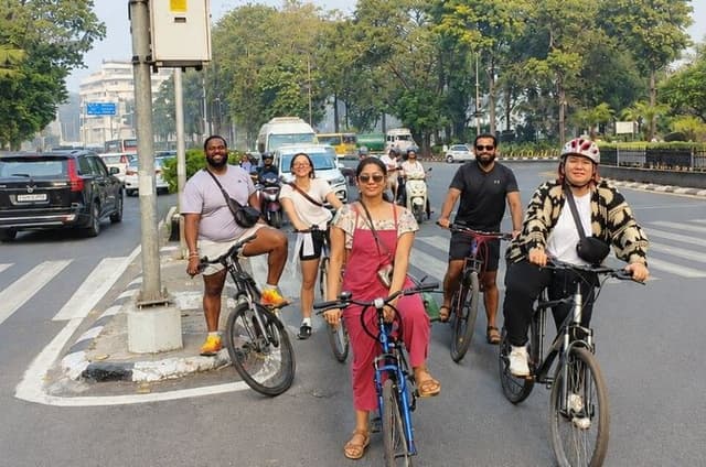 Mumbai Early Morning Bicycle Tour