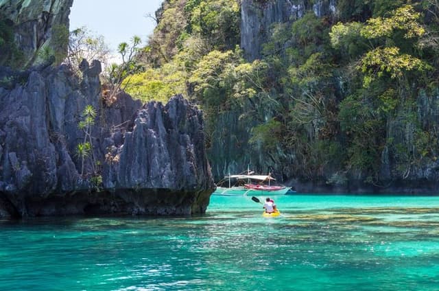 El Nido Private Island Hopping Tour at Lagoons and Hidden Beach
