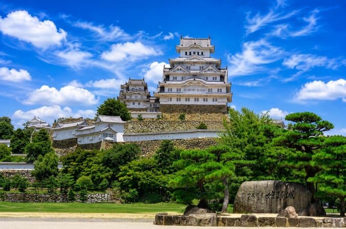 Himeji Castle Day Trip from Osaka