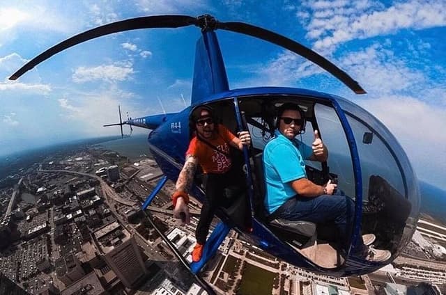 Cleveland Shoreline Helicopter Tour