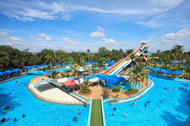Bangkok Siam Amazing Park Ticket with Buffet Lunch