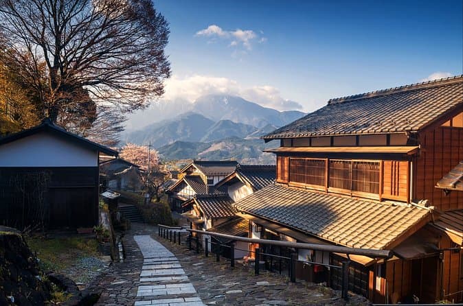 Nakasendo Trail Tours Near Nagoya