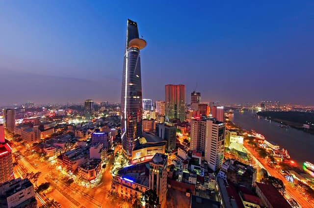 Ho Chi Minh City Night Walking Tour with Banh Mi
