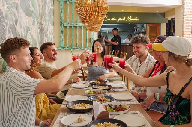 Cartagena Food Adventure: 10 Dishes, Street Food & Sit-Down stops