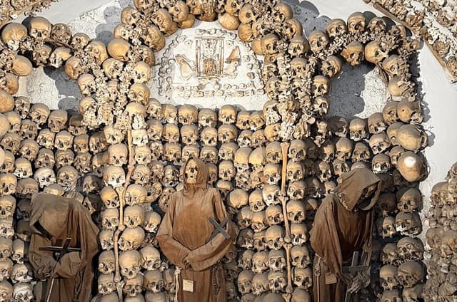 Capuchin Crypt with Private Transfer