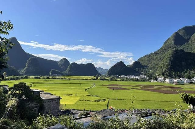 Xingyi Wanfenglin Karst Valley Tour with Local Guide