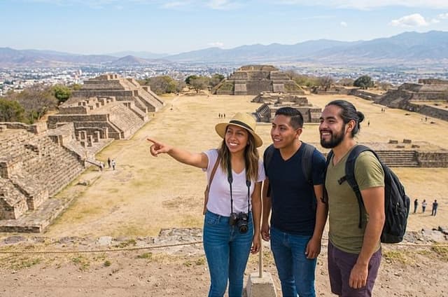 Monte alban Alebrijes and Black mud tour