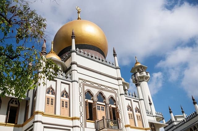 6 hours Private City Tour