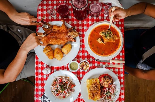 Almuerzo Arequipa Food Tour with 15+ Tastings