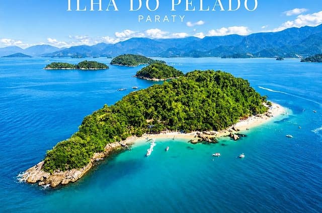 Pelado Island: Day Trip with Speedboat Transfer