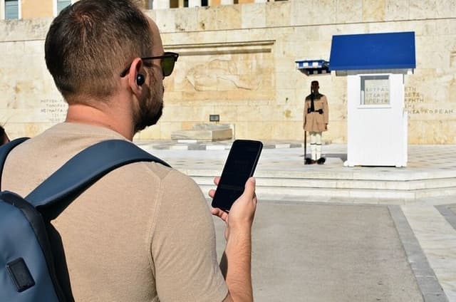 Self Guided Cinematic Audio Tour with 25 Stories in Athens