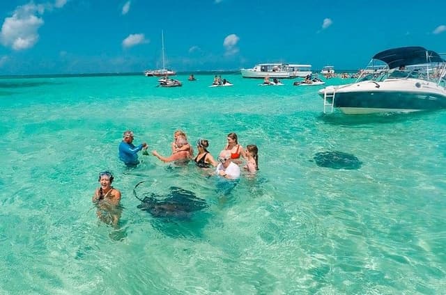 Grand Cayman Adventure Tour