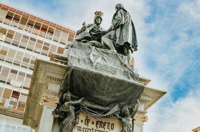 Tour of the Catholic Monarchs in Granada