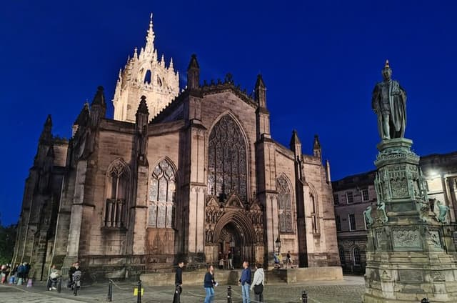 Twilight Tales of Edinburgh