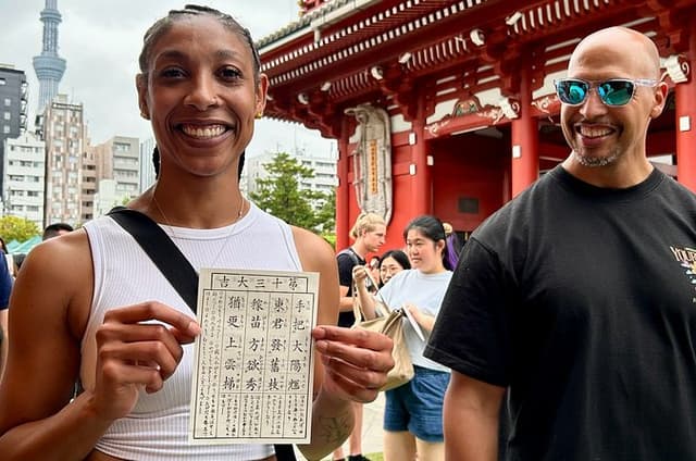 Tokyo: Asakusa Walking Tour -Sumida River to Senso-ji Temple