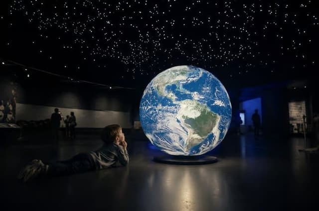 London Science Museum Professional Guided Tour with Tickets