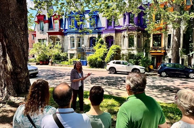 Best of Montreal Walking Tour Experience