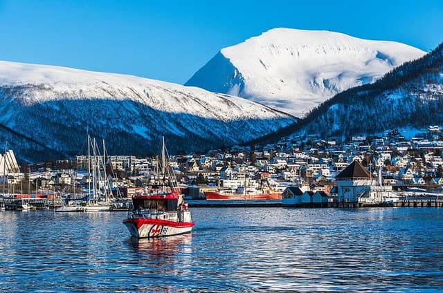 Tromsø Private City Highlights Tour