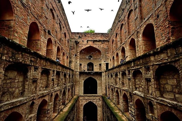 Creative Delhi and Hidden Gems Private Tour