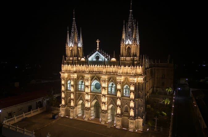 Best Santa Ana Walking Tours & Guides