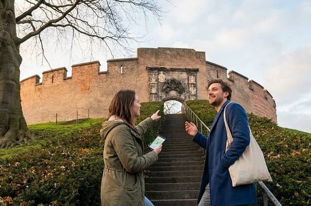Leiden Self-Guided Walking Tour: Keys, Quills & Siege Bread