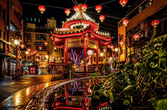 Kobe Private Day Tour from Osaka or Kyoto: Kitano and Chinatown