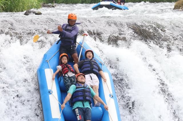 Rafting Telaga Waja River with optional transfer, zipline & lunch