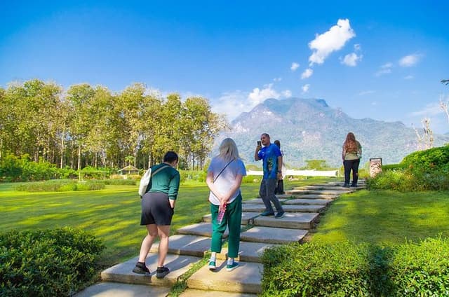 Chiang Dao Cave and Hill Tribe Private Day Tour from Chiang Mai