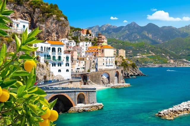 Sorrento Self Guided Sightseeing Exploration Game with Audio