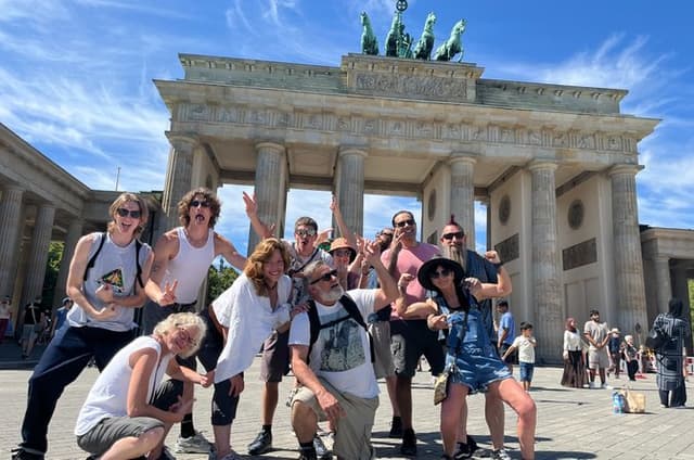 Rude Bastards tour of Berlin: No Walls - No Wars – No Nazis