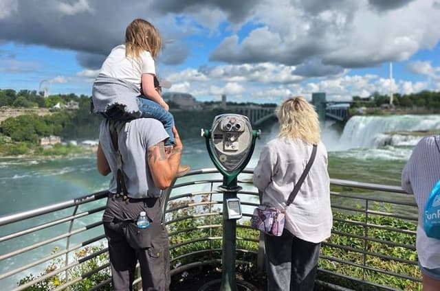 Niagara Falls walking day historical tour