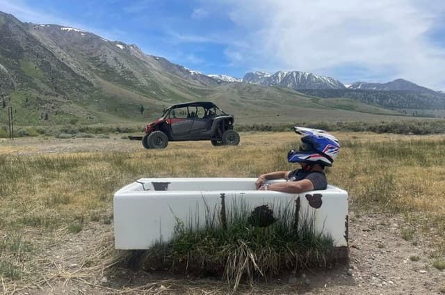 4-Hour Off-Road Adventure in Mammoth Lakes
