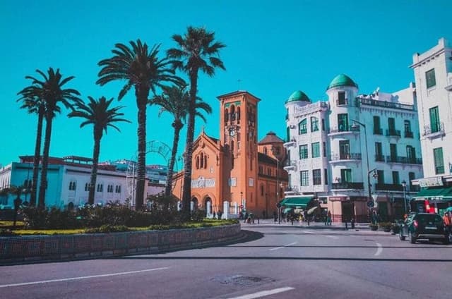Discover Tetouan with a local