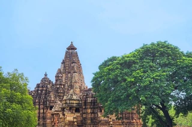 Heritage and Temples Tour of Khajuraho (Private)