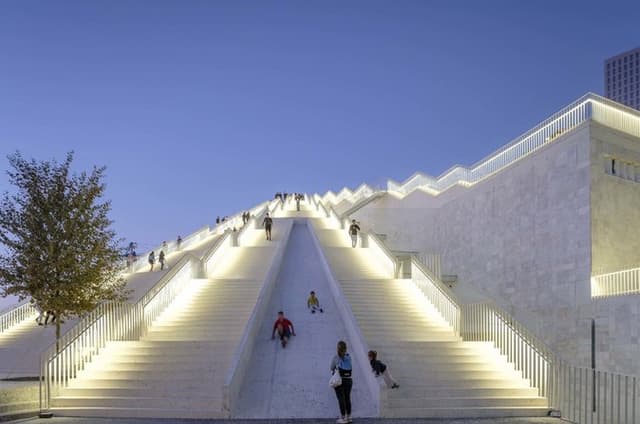 Tirana Walking Tour