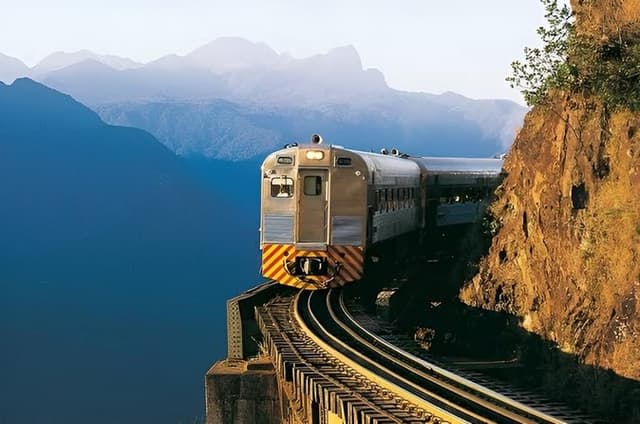 Train Curitiba to Morretes