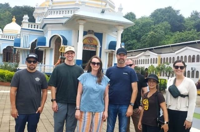 Old Goa Churches, Temples & Spice Plantation With "Goan" Lunch
