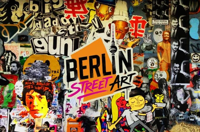 Berlin: Street Art & Alternative in a small group with an artist!