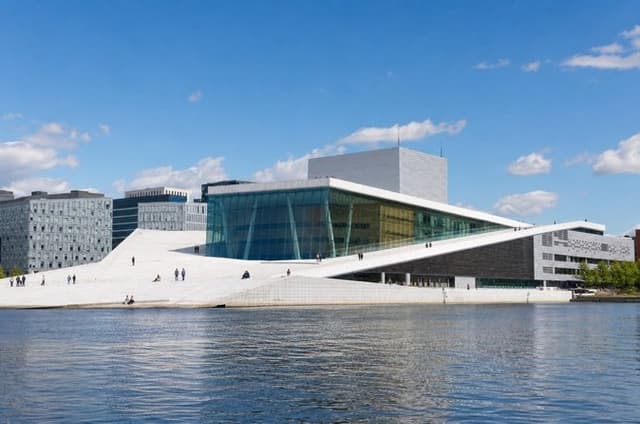 Podcast Tour Oslo The Grand Waterfront Renaissance