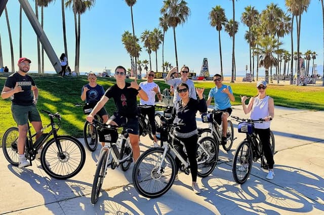 Private LA eBike Tour: Beaches, Beverly Hills, Weho, and More