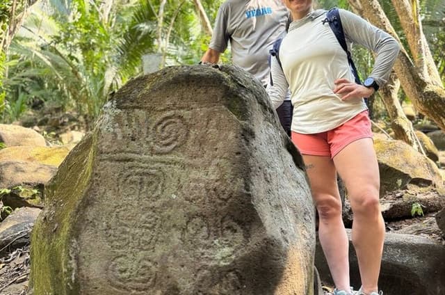 Altavista Petroglyphs Hike and Breakfast from Sayulita