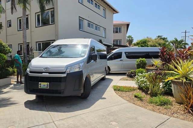 Hopkins to Belize City Airport ( Private Shuttle )