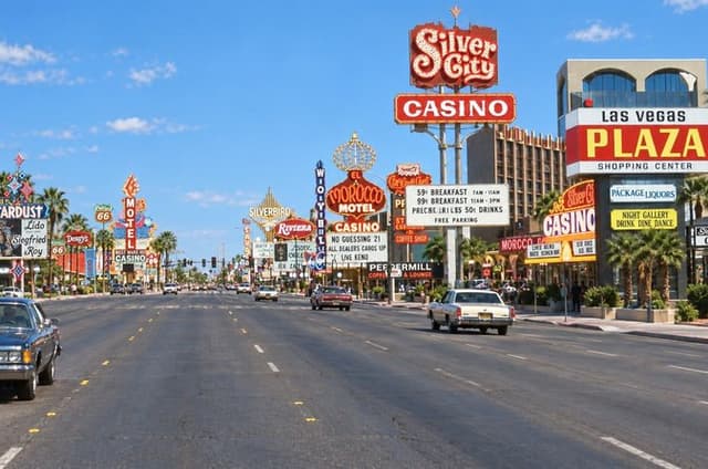 Self-Guided Podcast Tour Las Vegas: The Casino Matrix