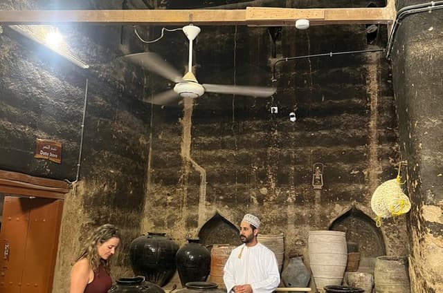 Private Misfah Al Abriyyin Heritage and Jebel Shams Adventure
