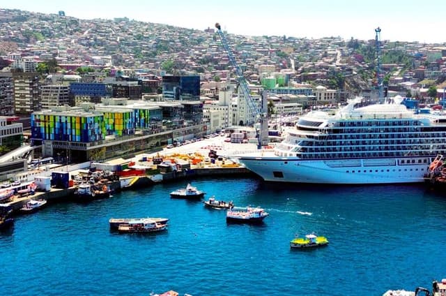 Transfer to San Antonio port prior cruise with tour in Valparaiso and Casablanca