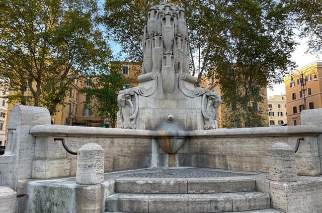PRIVATE TOUR - Authentic Rome 4 hours Walking Tour in Testaccio